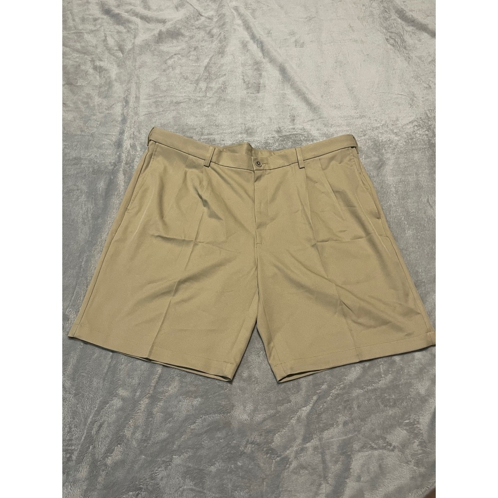 Cool 18 Pro Pleated‎ Golf Shorts Khaki Relaxed Fit Lightweight Size 42